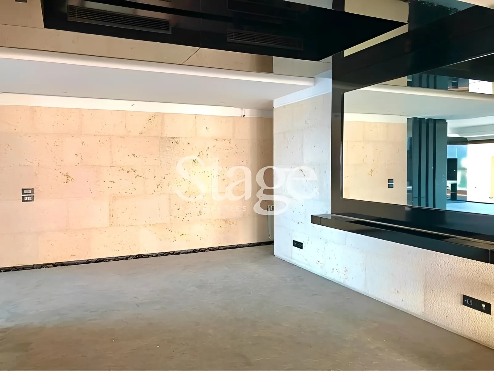 Apartment for rent in Monteverde Main Street، Lebanon - 3 bed, 3 bath
