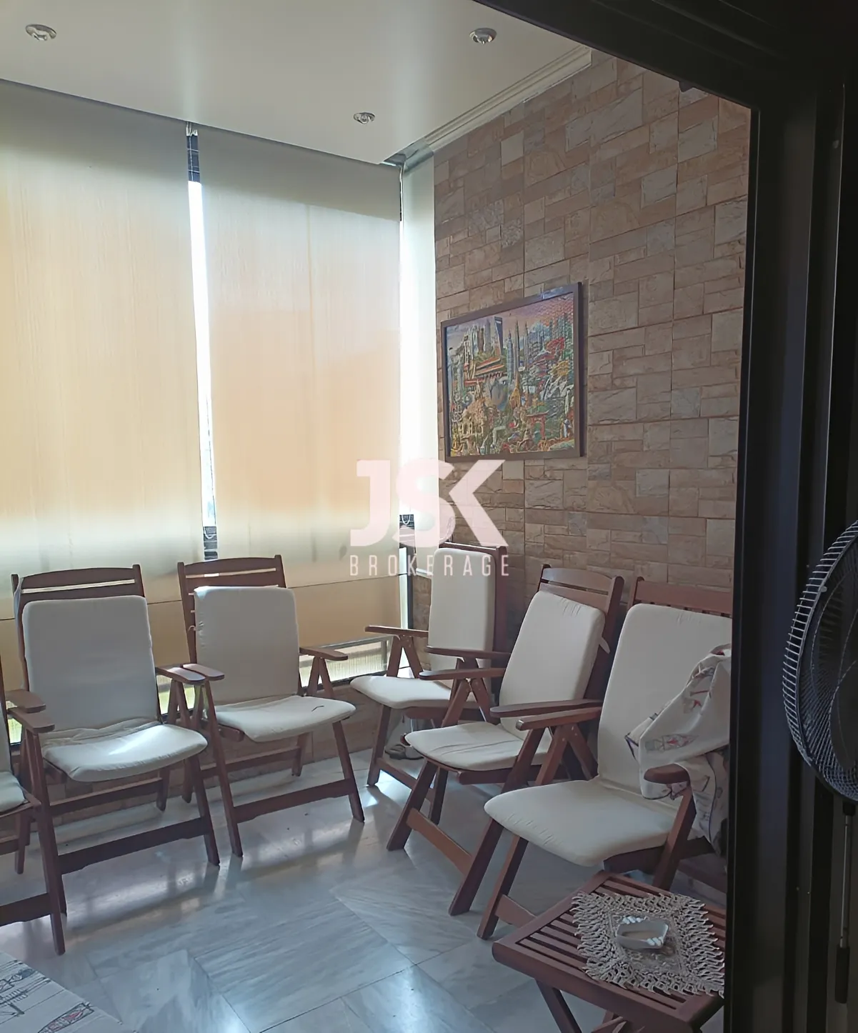 Apartment for Sale in Aachqout - 2 bed, 1 bath