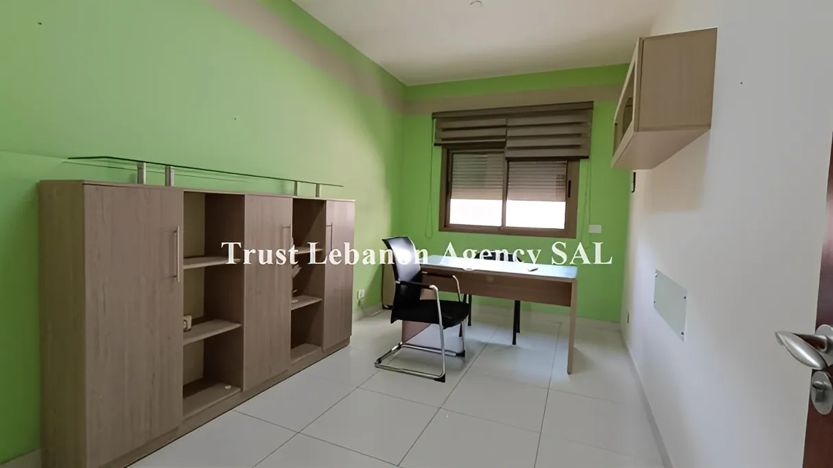 Commercial Property For Rent in Metn, Jdeideh