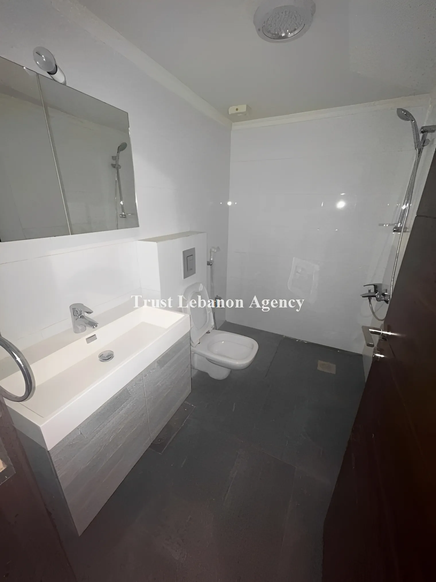 Apartment for Sale in Keserwan Kfarhbab