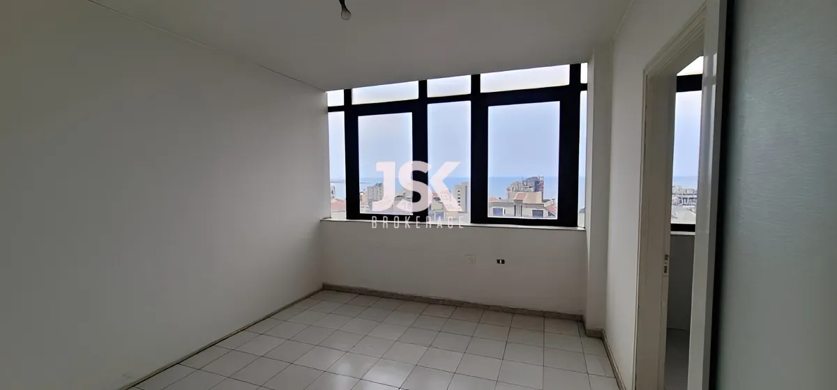 Office for sale in Jounieh