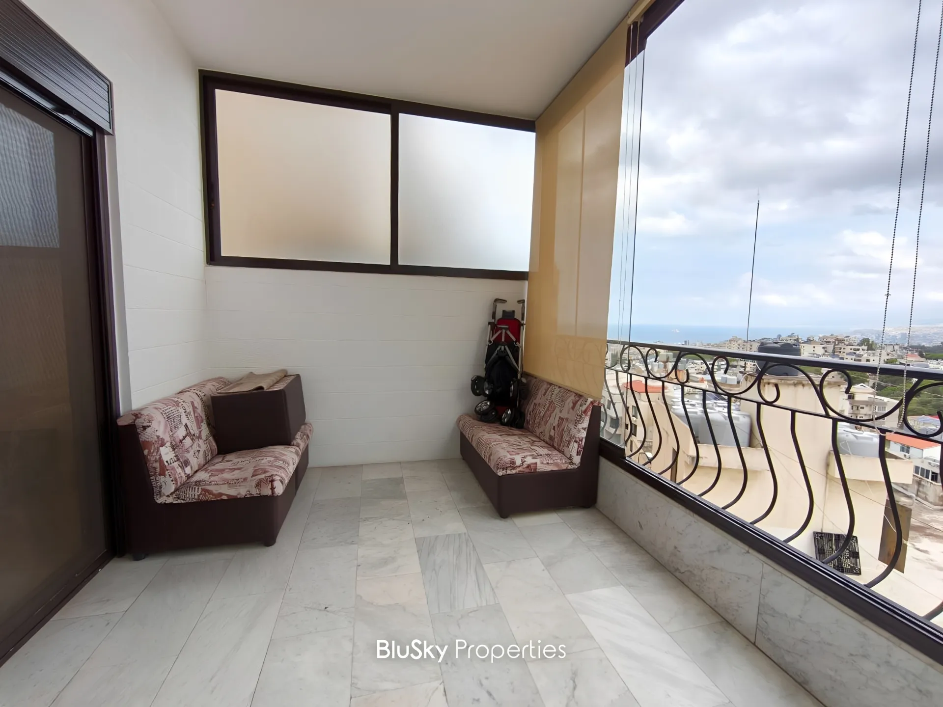 Apartment for sale in Rawda