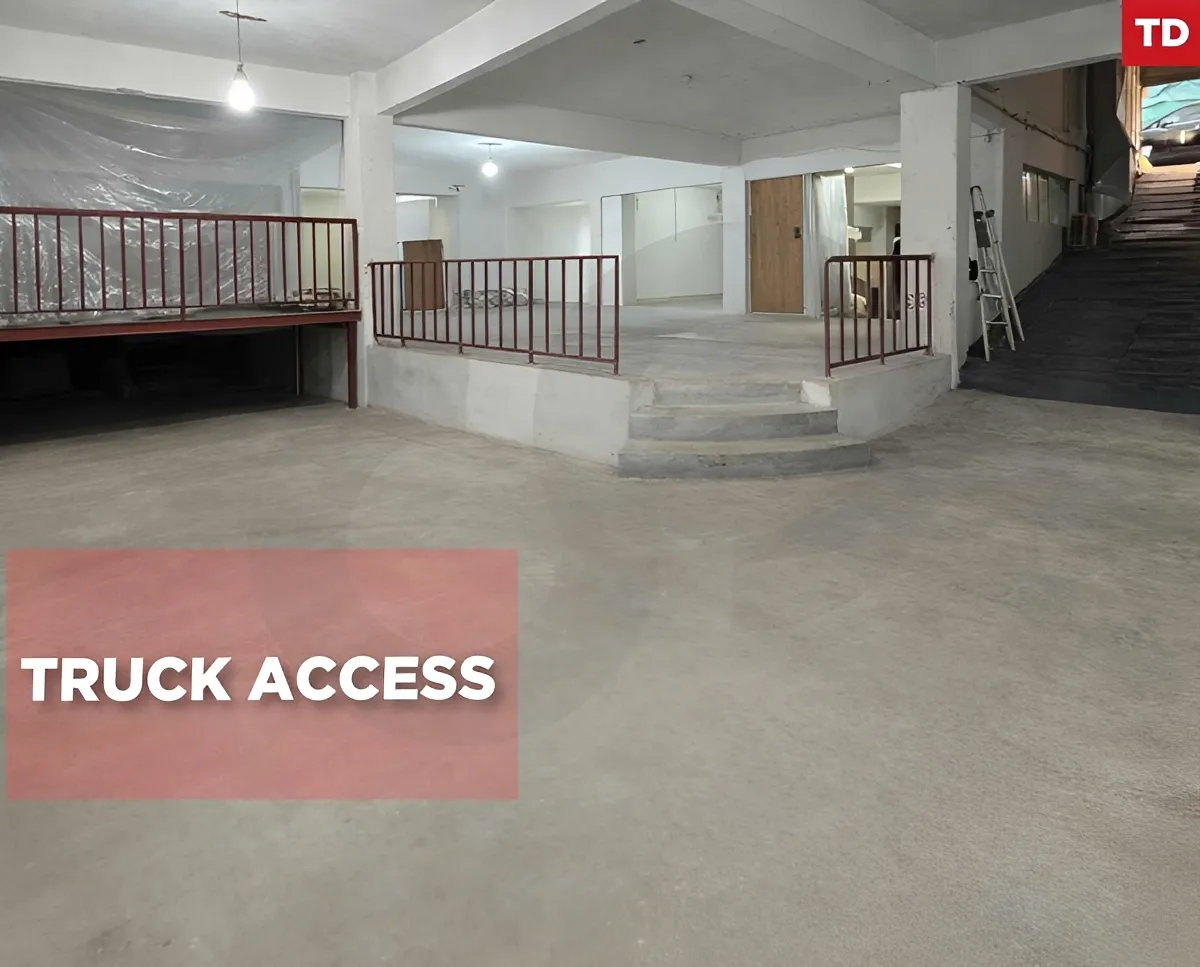 Warehouse for Sale in Zokak el Blat