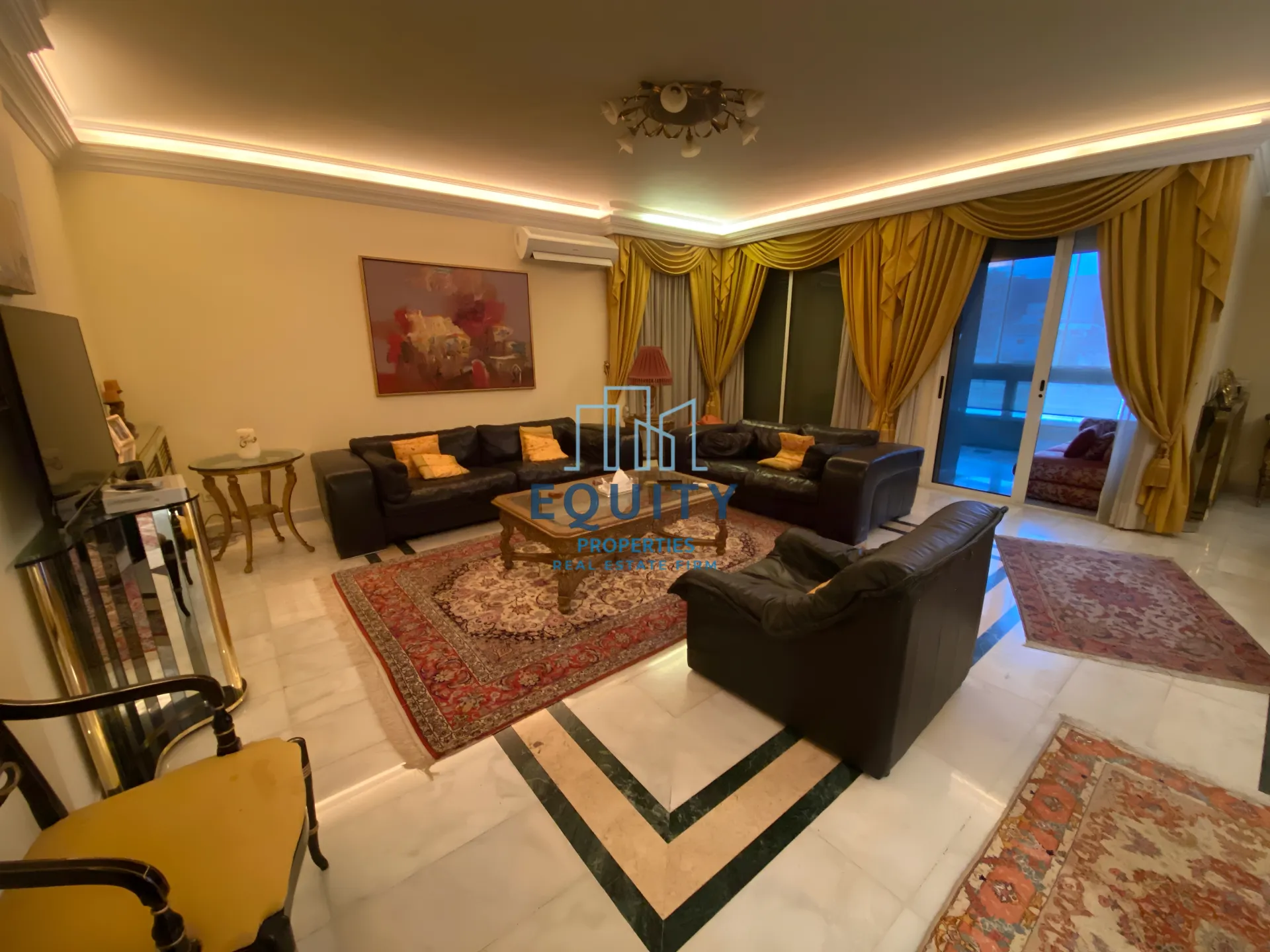 Apartment for Sale in Hamra