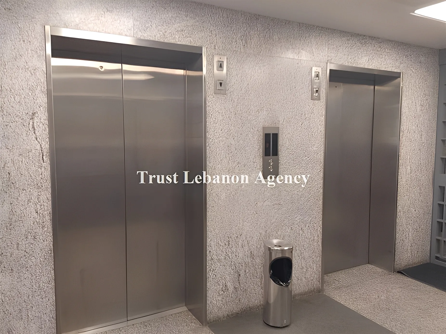 Office for rent in Achrafieh