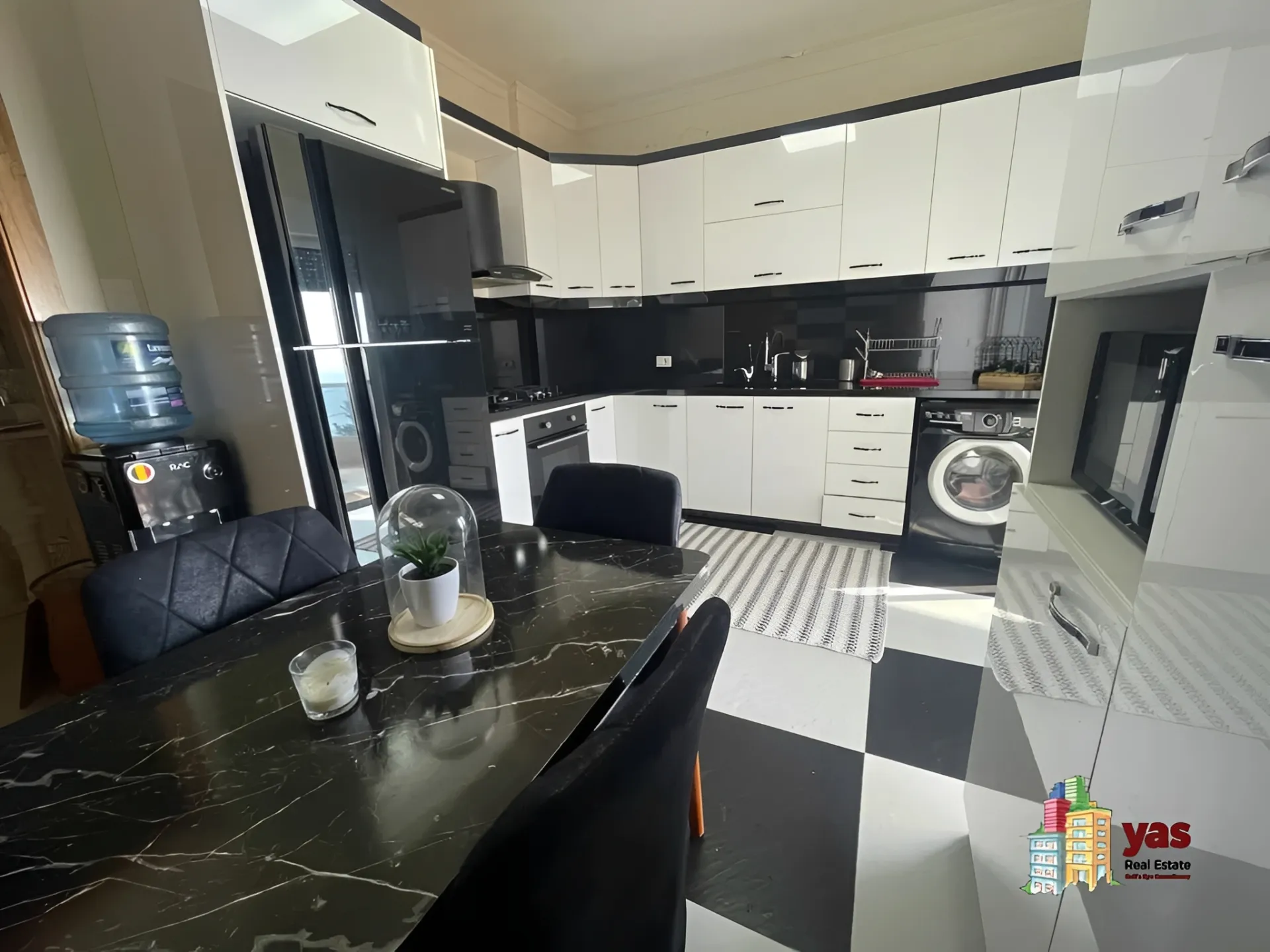 Apartment for Sale in Halat
