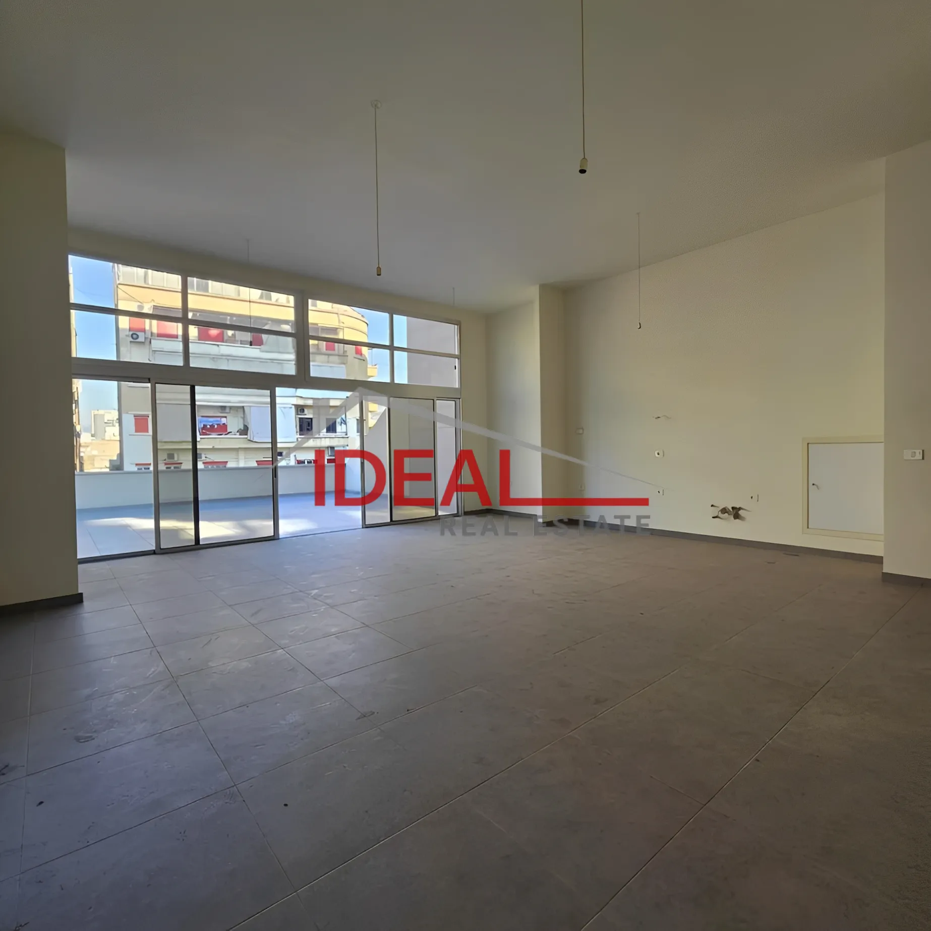Office for Rent in Forn El Chebbak, Lebanon