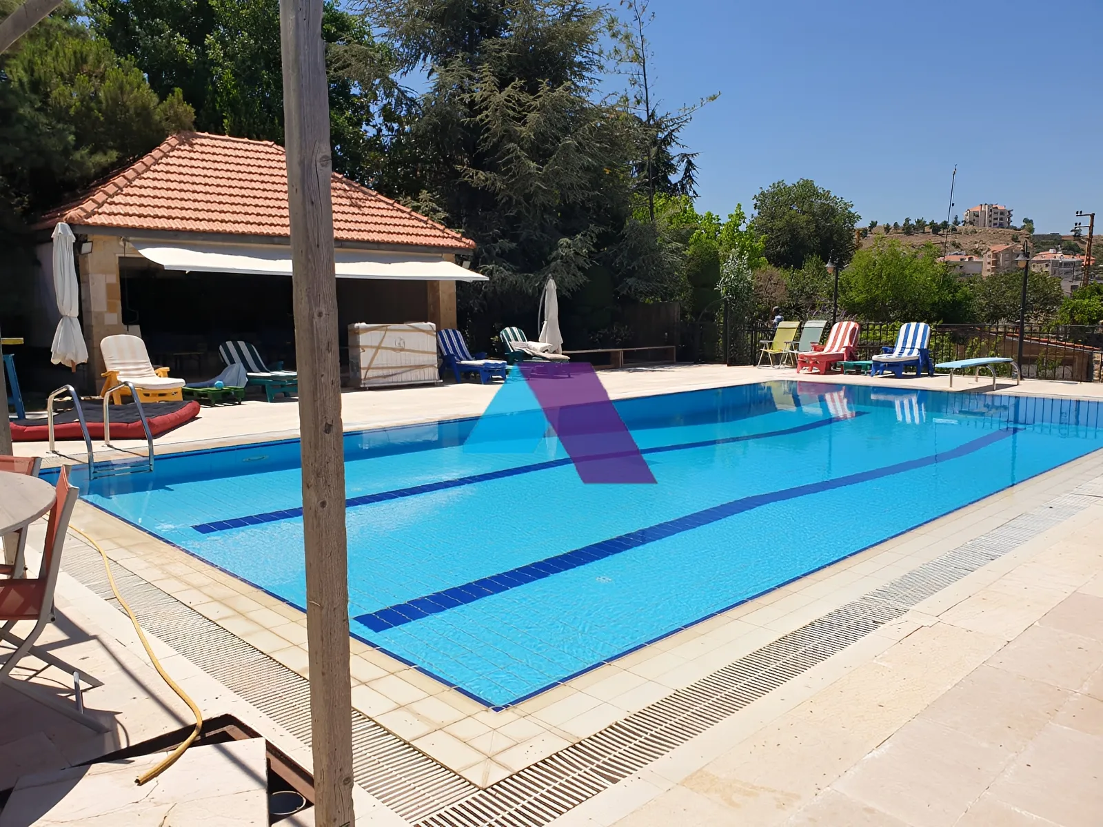 Villa for Sale in Bhamdoun - 9 bed, 10 bath