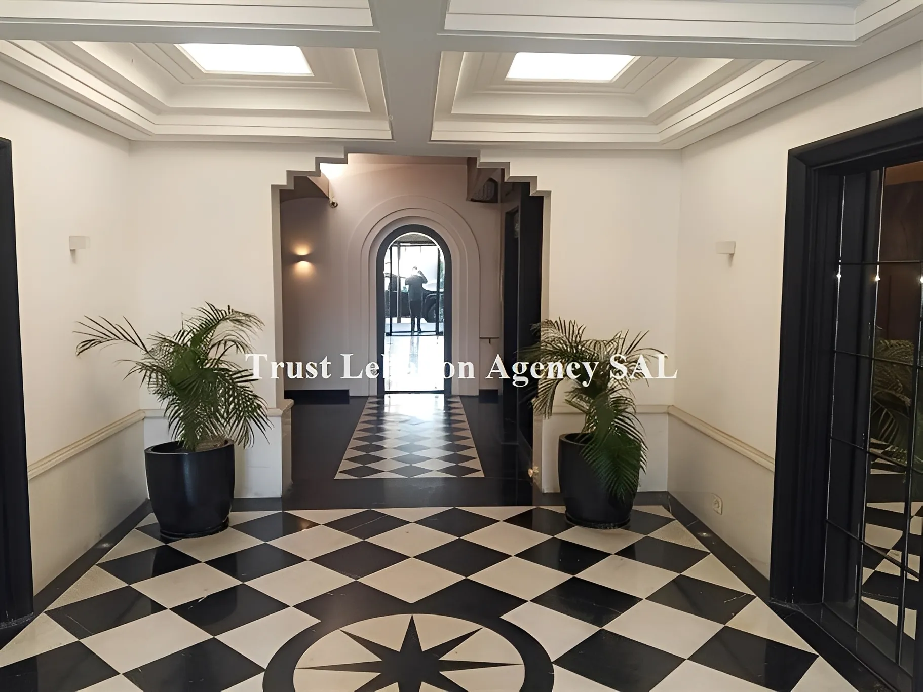 Restaurant for rent in Beirut, Badaro