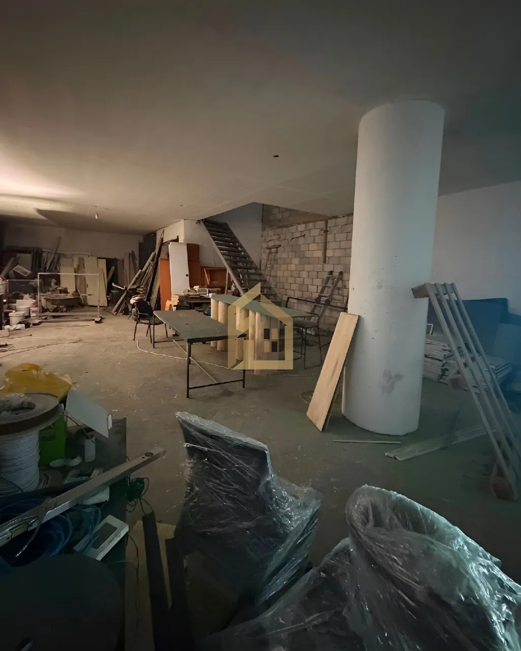 Shop for rent in Sodeco, Beirut, Lebanon
