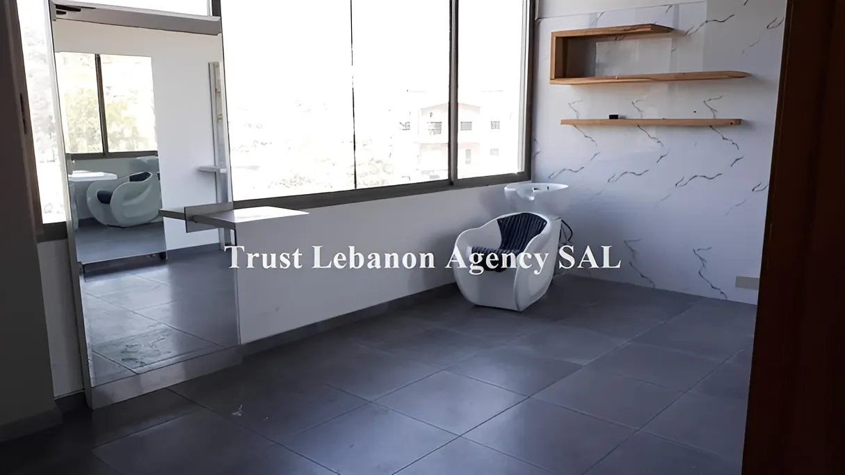 Shop for rent in Baabda, Kfarchima