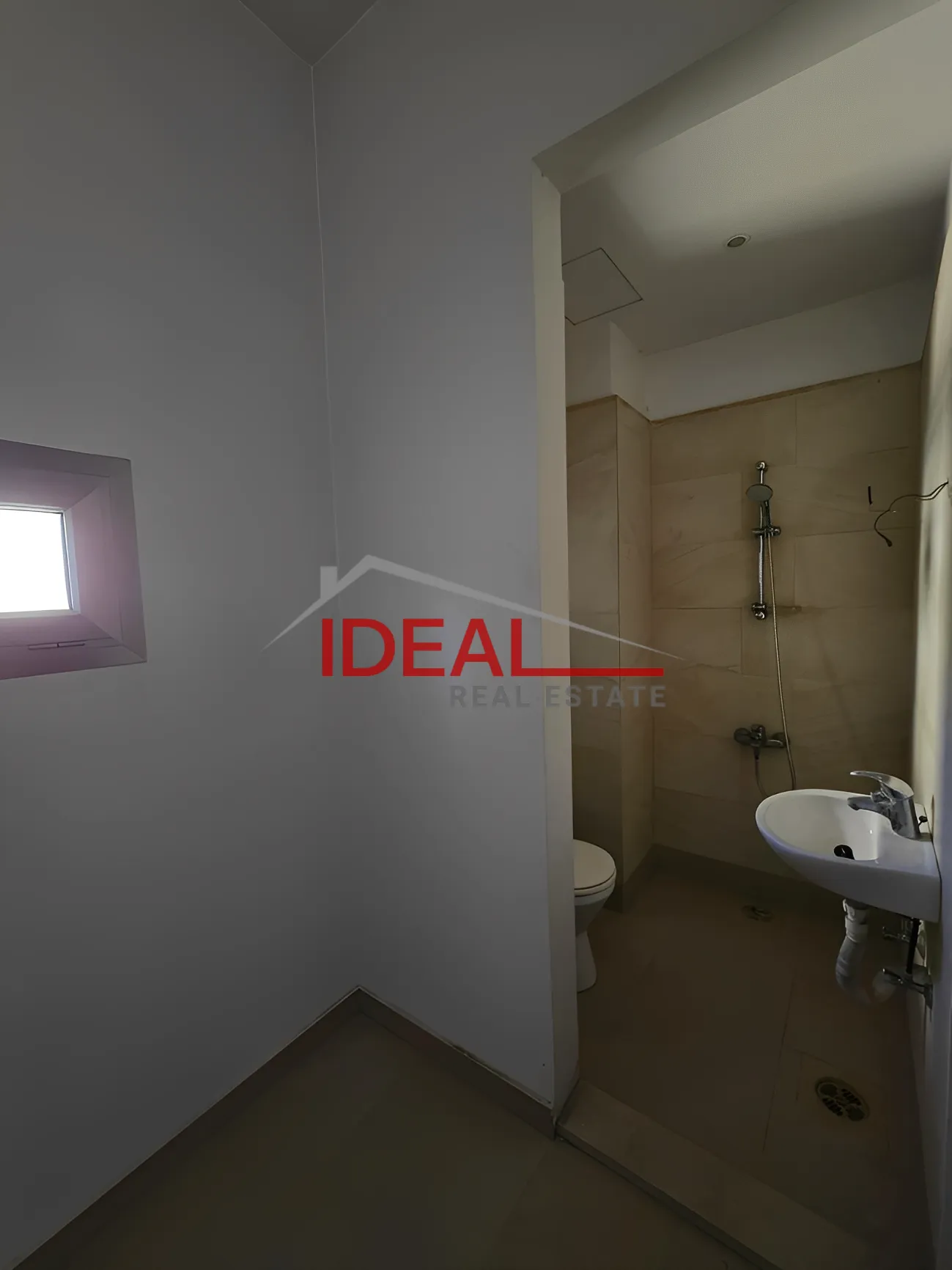 Apartment for Sale in Ain el remmeneh, baabda