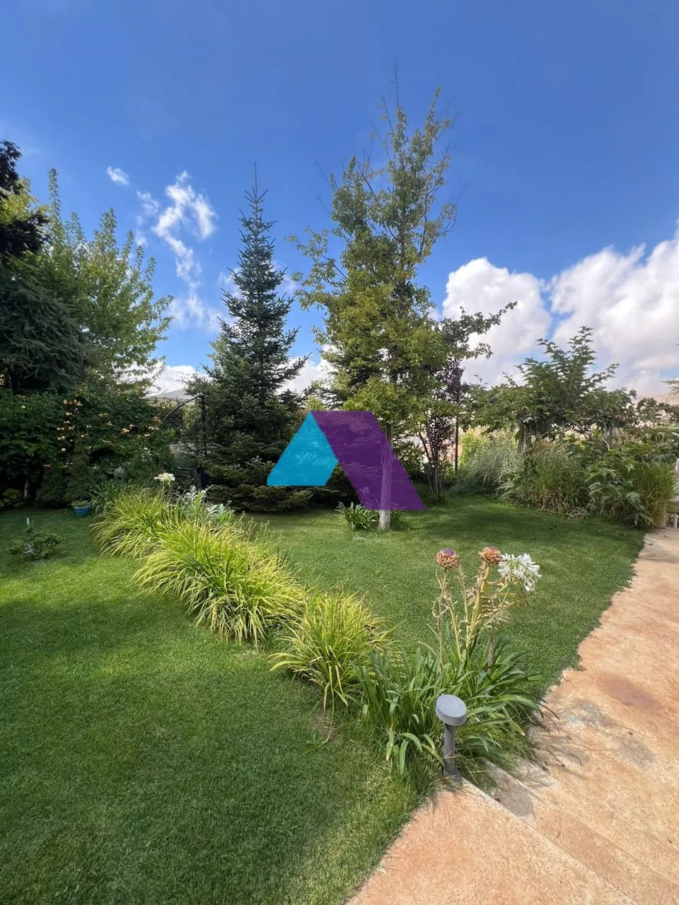 Villa for Sale in Keserwan District - 5 bed, 4 bath
