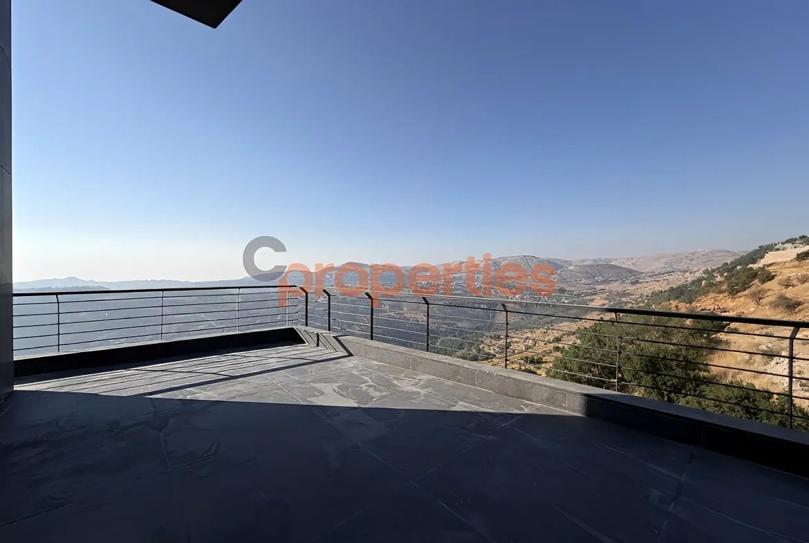 Chalet for Sale in Faqra