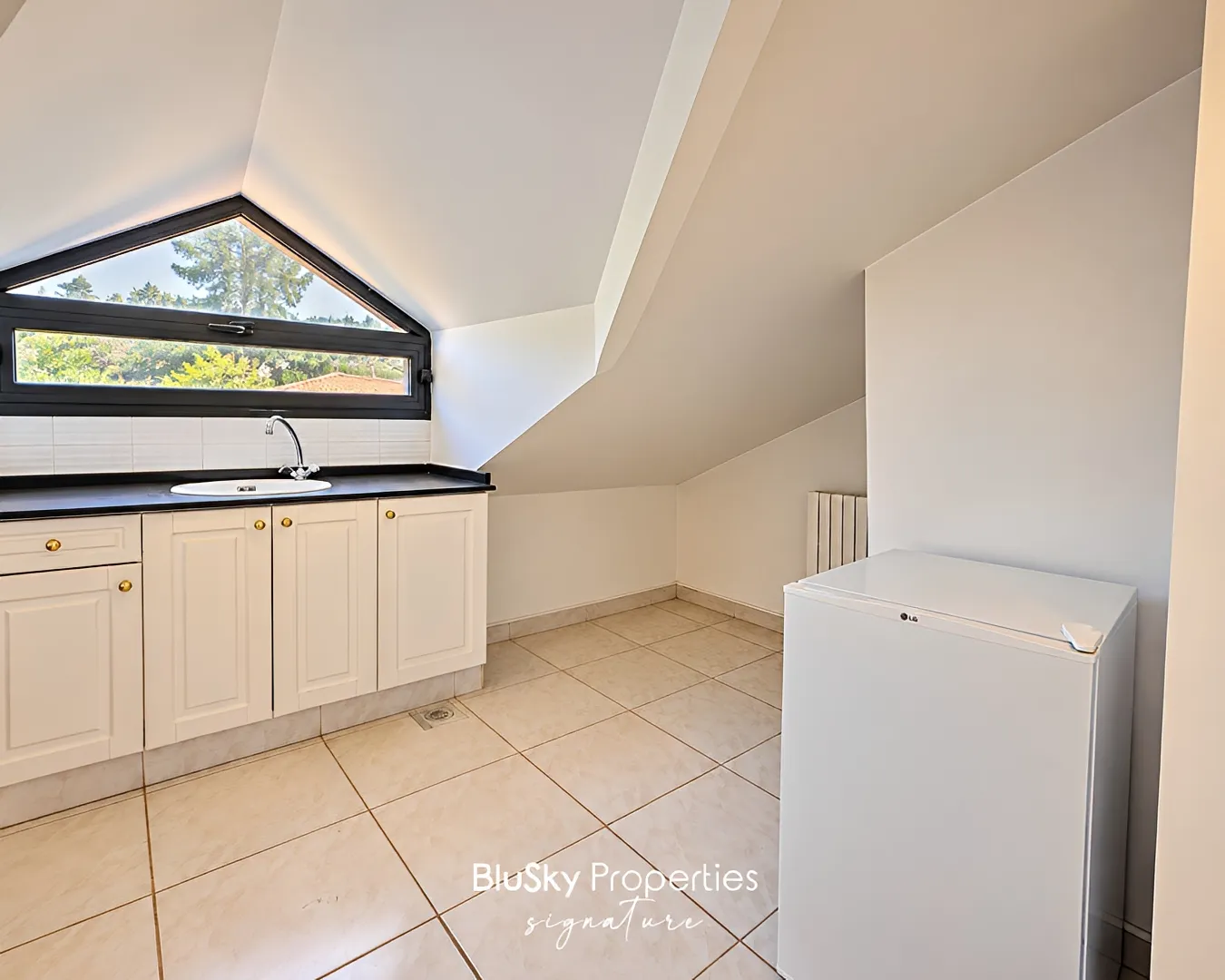 Duplex for sale in Broummana