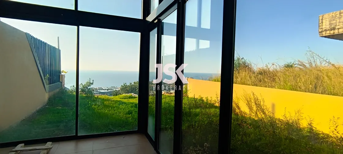Apartment for Sale in Maaysrah, Lebanon - 3 bed, 3 bath