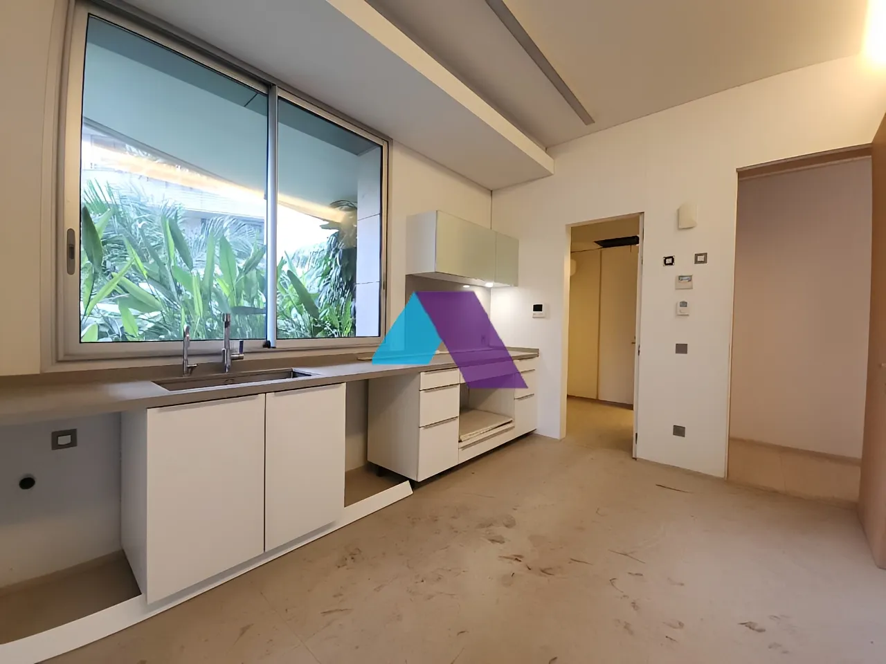 Apartment for Sale in Clemenceau