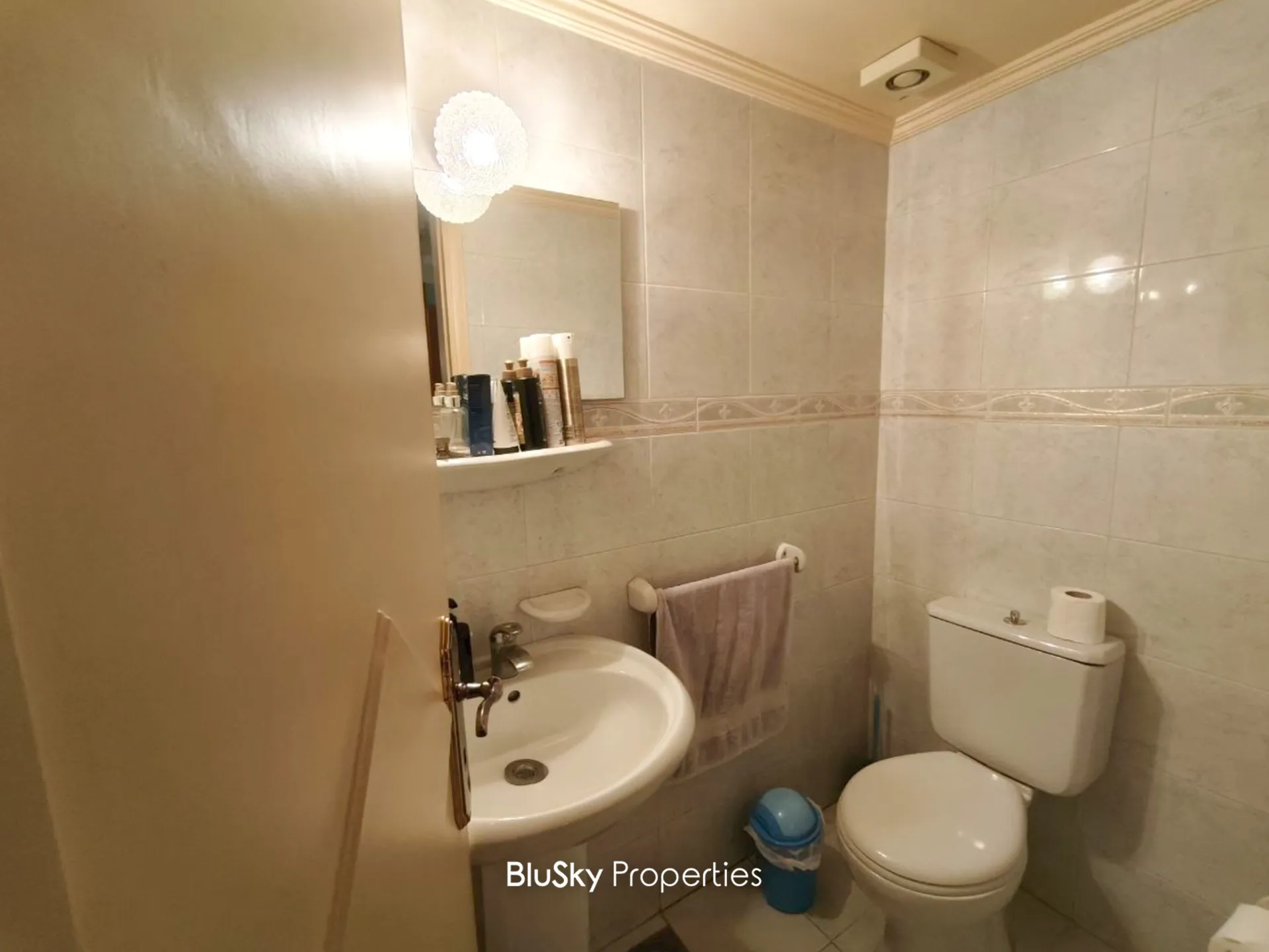 Apartment for sale in Zalqa, lebanon