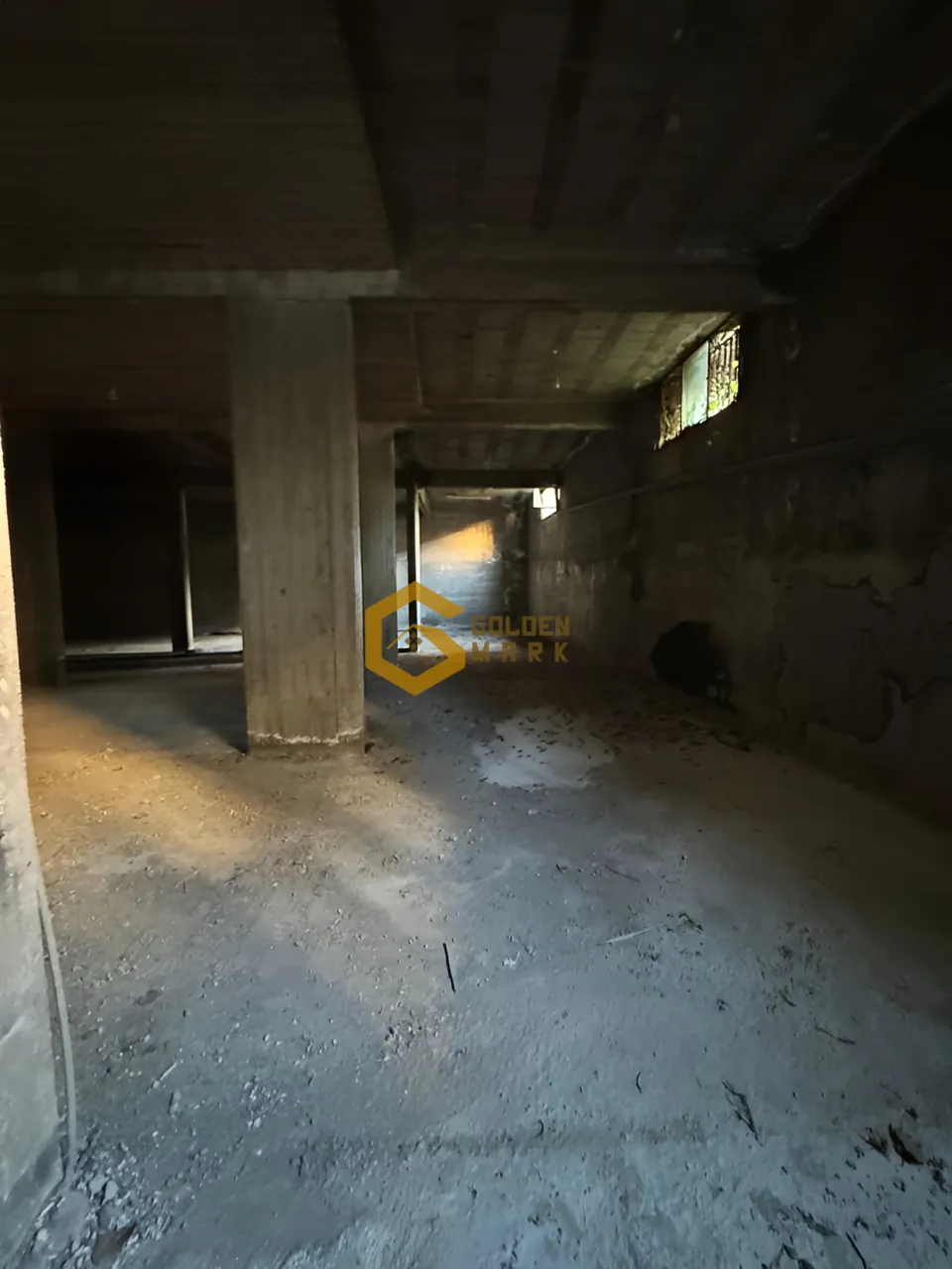 Commercial Property for Rent in Batroun
