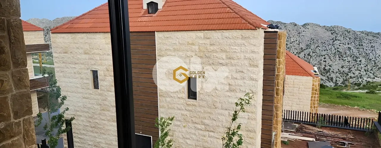 Chalet for Sale in Laqlouq