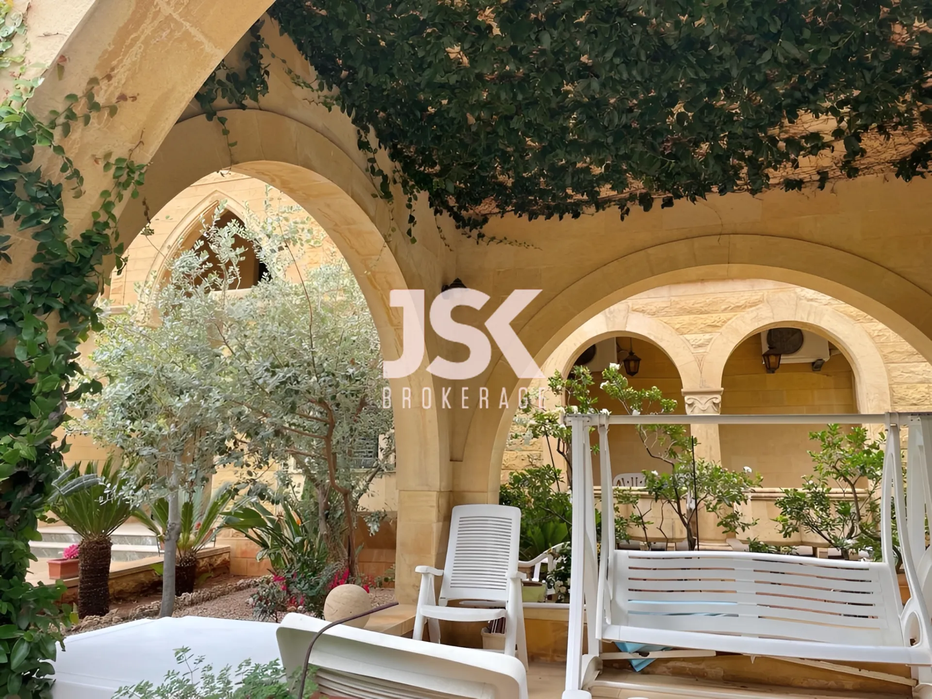 Villa for Sale in Qornet El Hamra, Lebanon