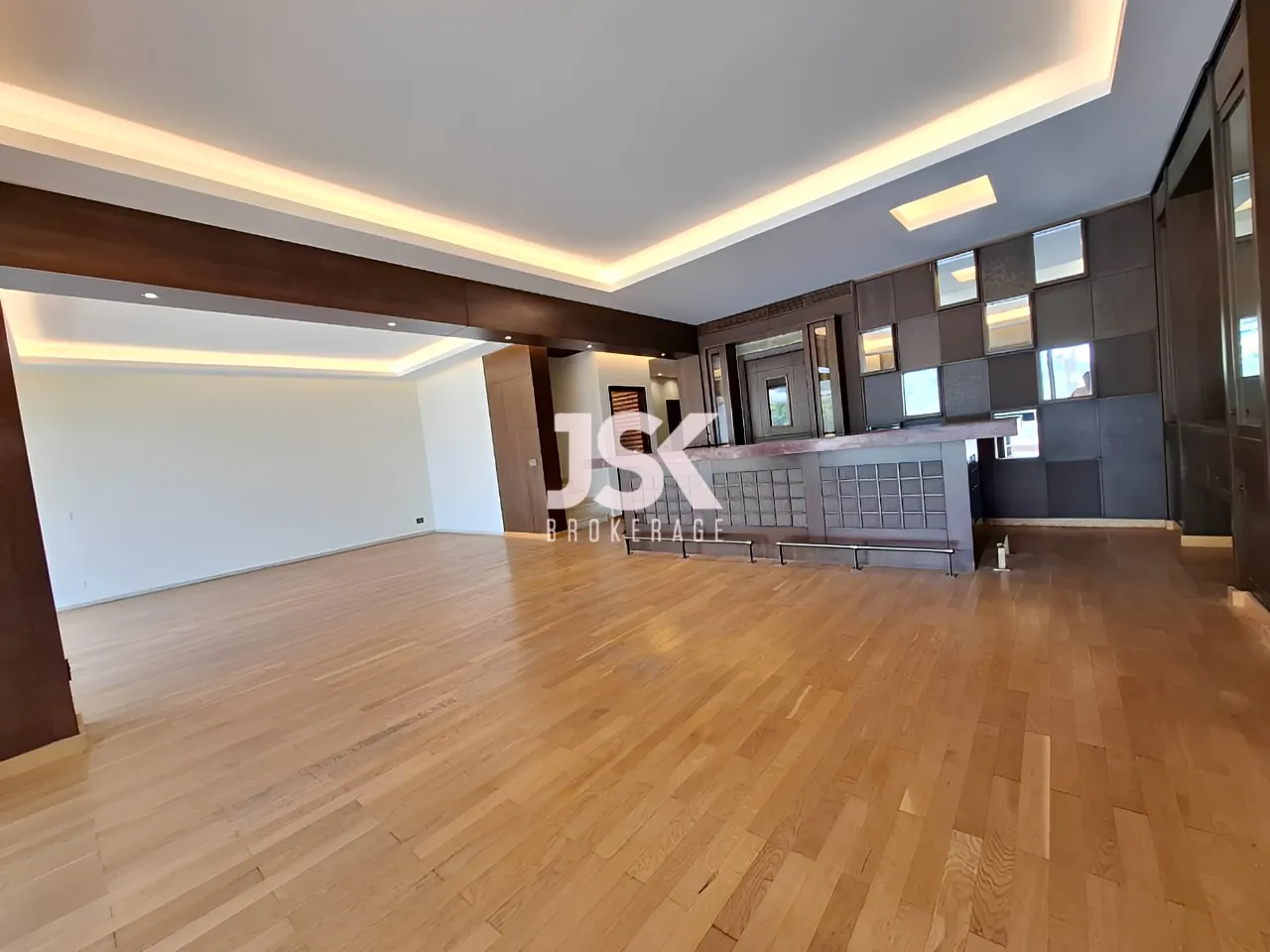 Duplex for sale in Jeita - 3 bed, 5 bath