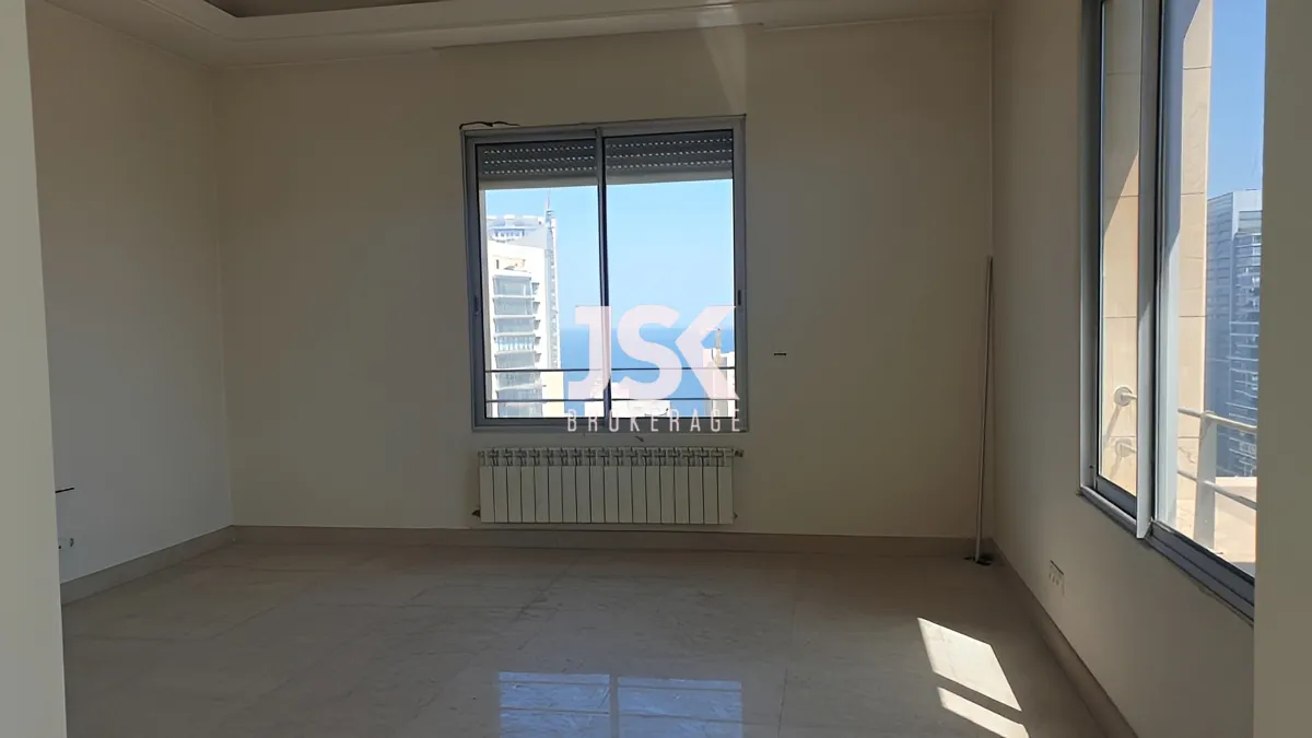 Apartment for Sale in Clemenceau, Bayrut, Lebanon