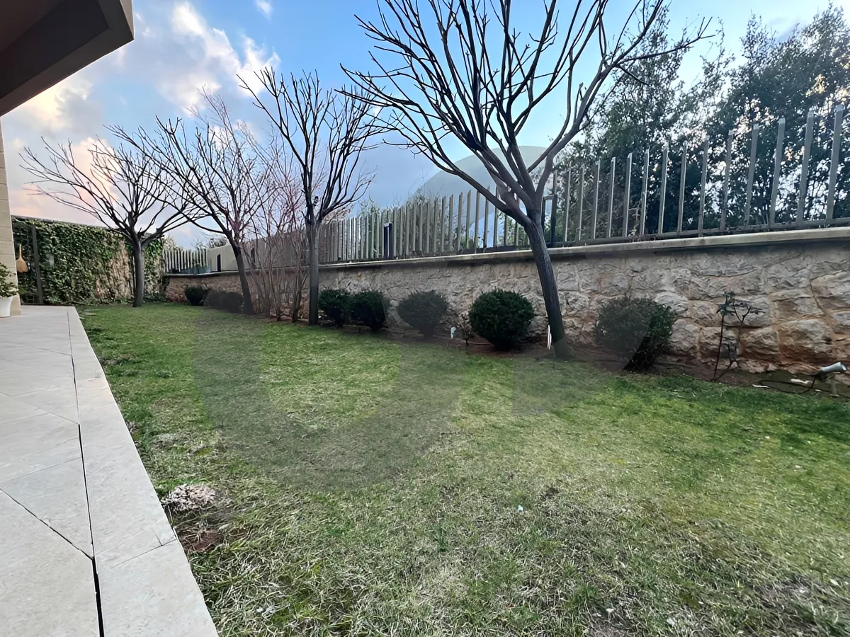 Apartment for Sale in Ajaltoun, Lebanon - 3 bed, 4 bath