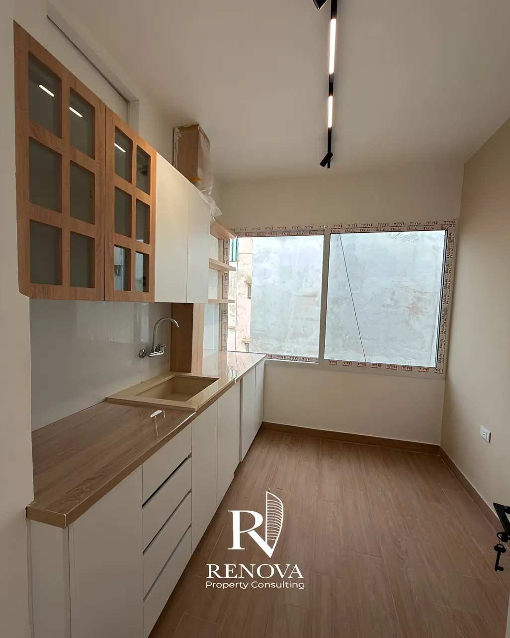 Apartment for sale in Forn El Chebbak
