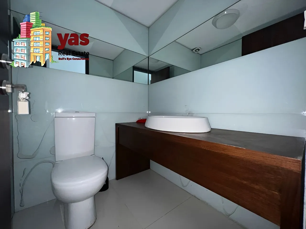 Apartment for Sale in Haret Sakhr - 4 bed, 5 bath