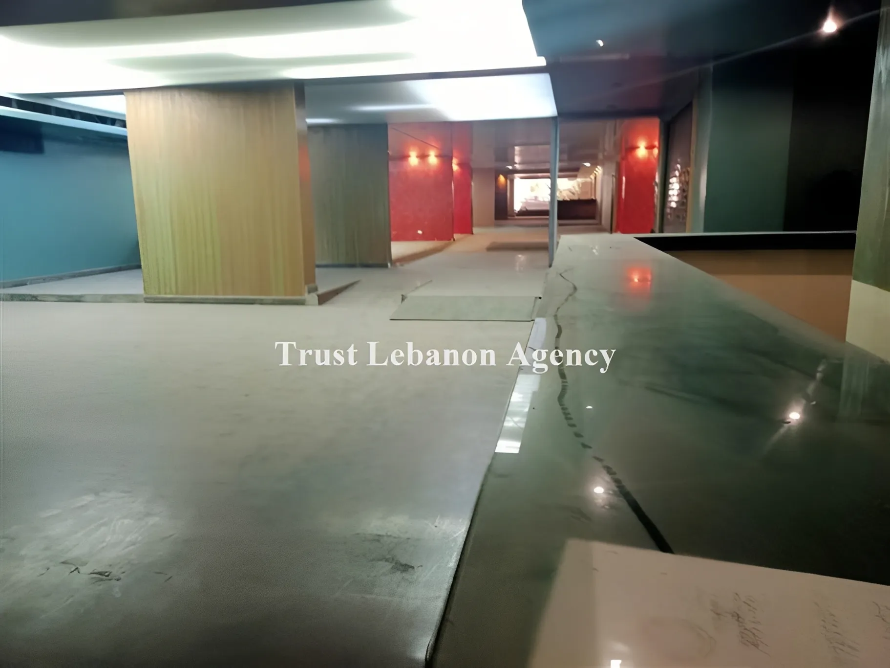 Commercial Property For Rent in Metn, Mtayleb