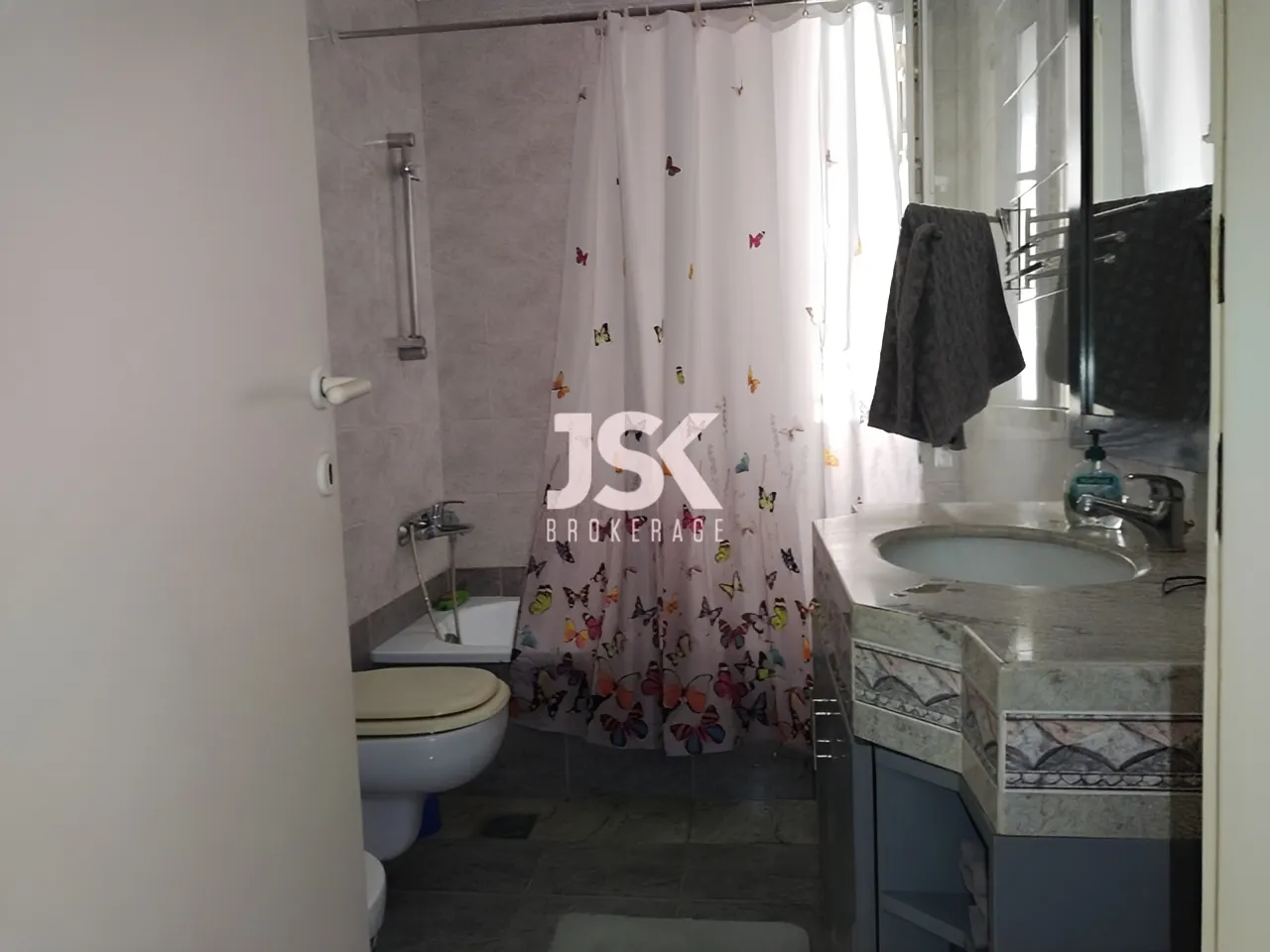 Apartment for Rent in Kaslik