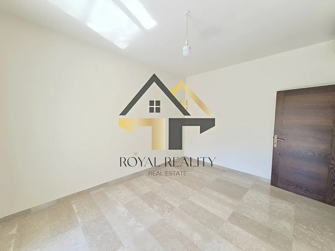 Apartment for sale in Hamra