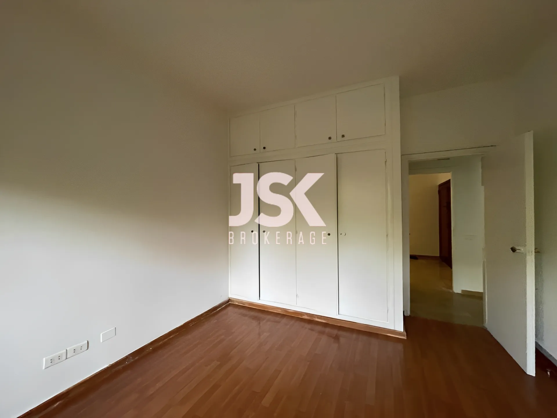 Apartment for Sale in Horch Tabet