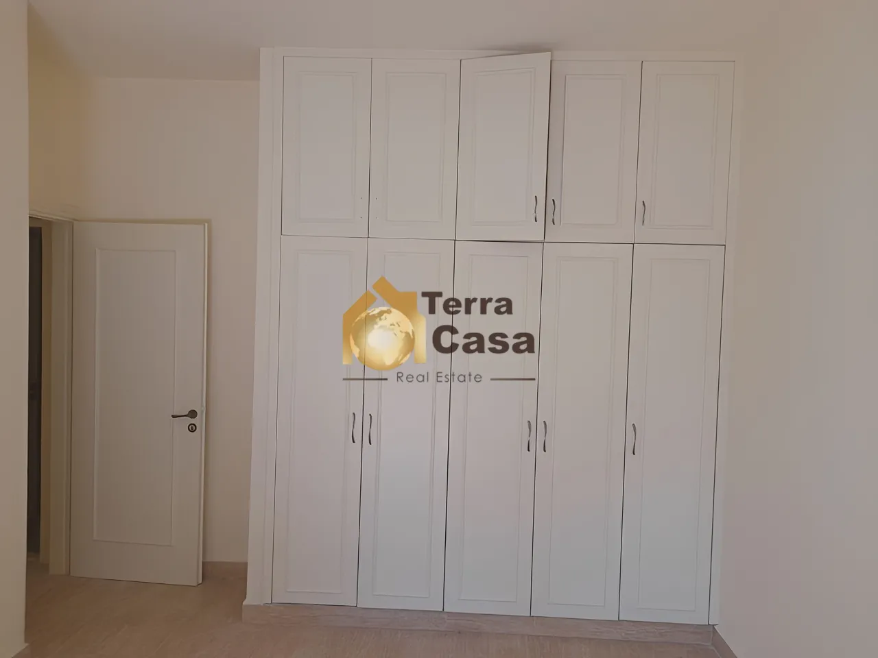 Apartment for sale in Mtayleb