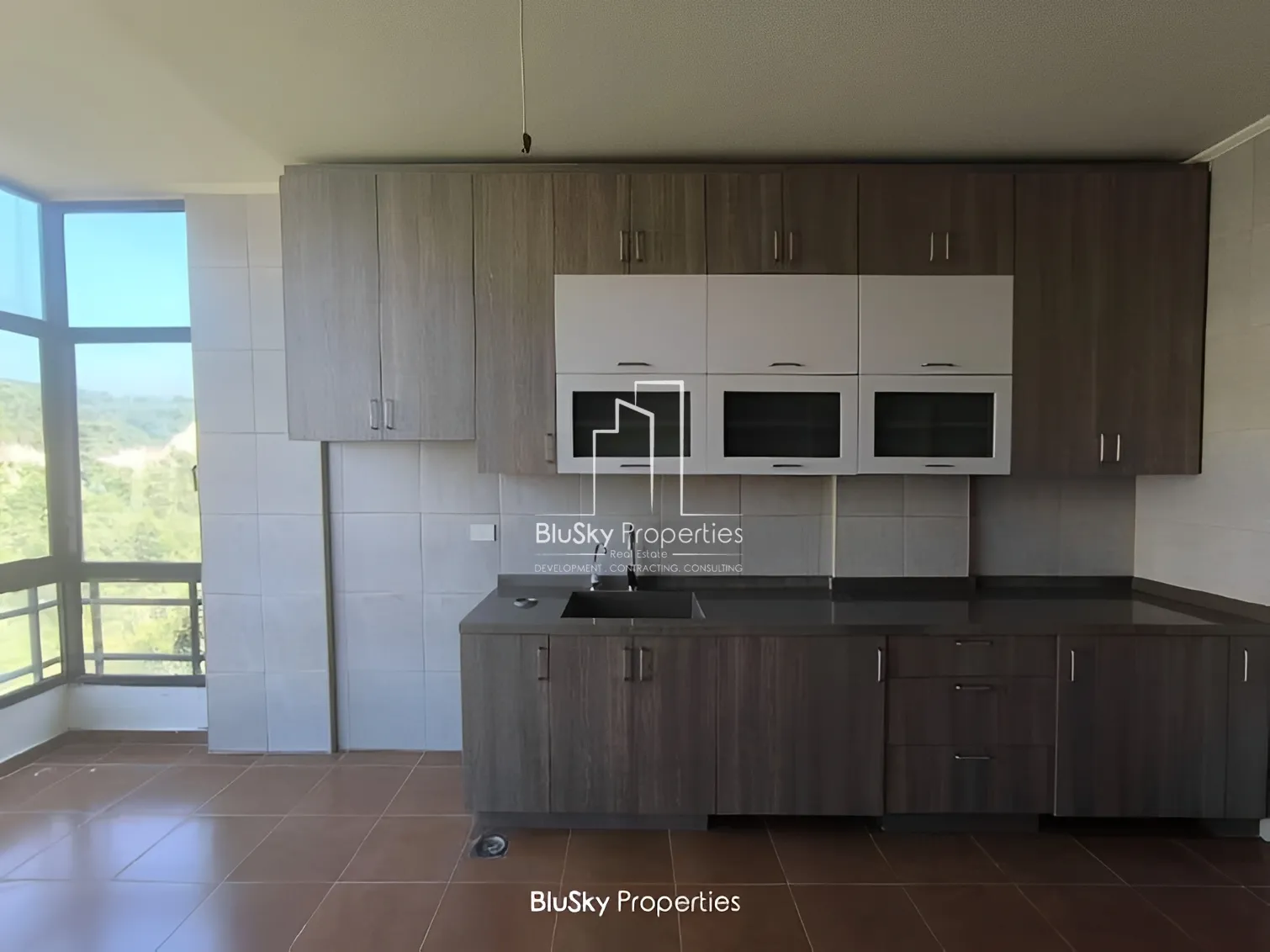 Building for Sale in Awkar
