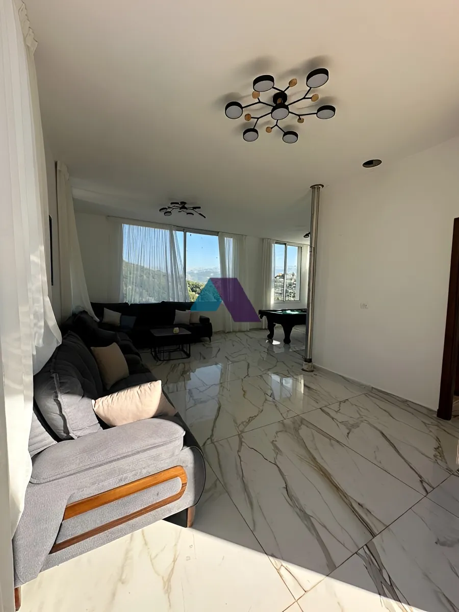 Villa for Sale in Aabrine