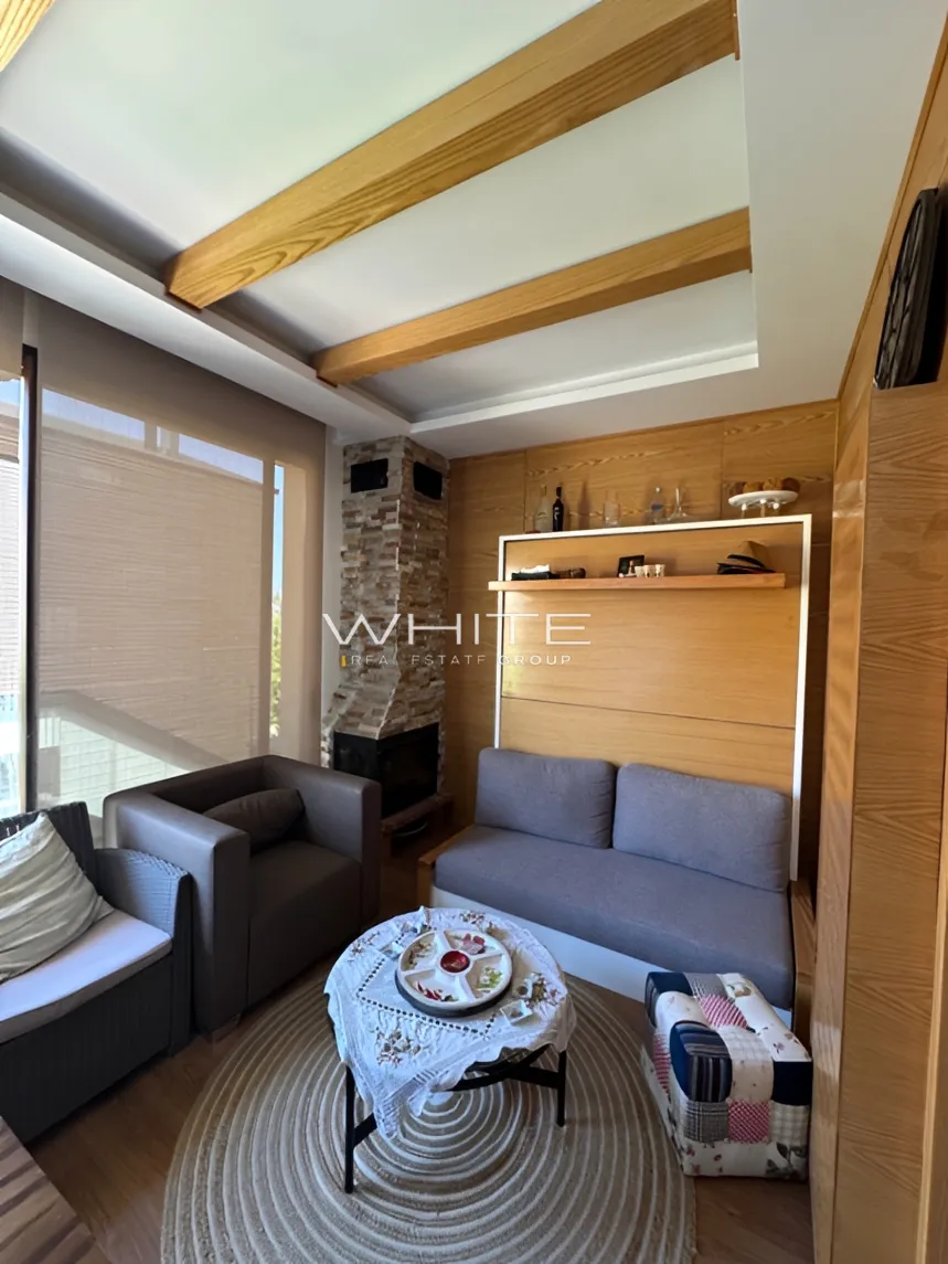 Chalet for sale in Kfardebian, Lebanon - 1 bed, 2 bath