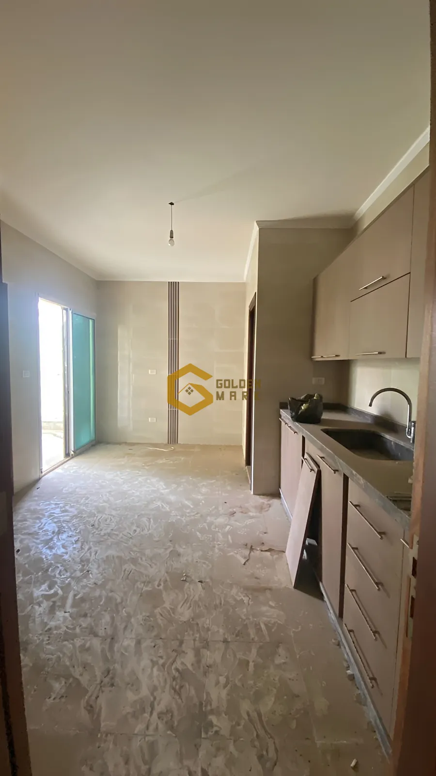 Apartment for Sale in Adma w Dafnah - 3 bed, 3 bath