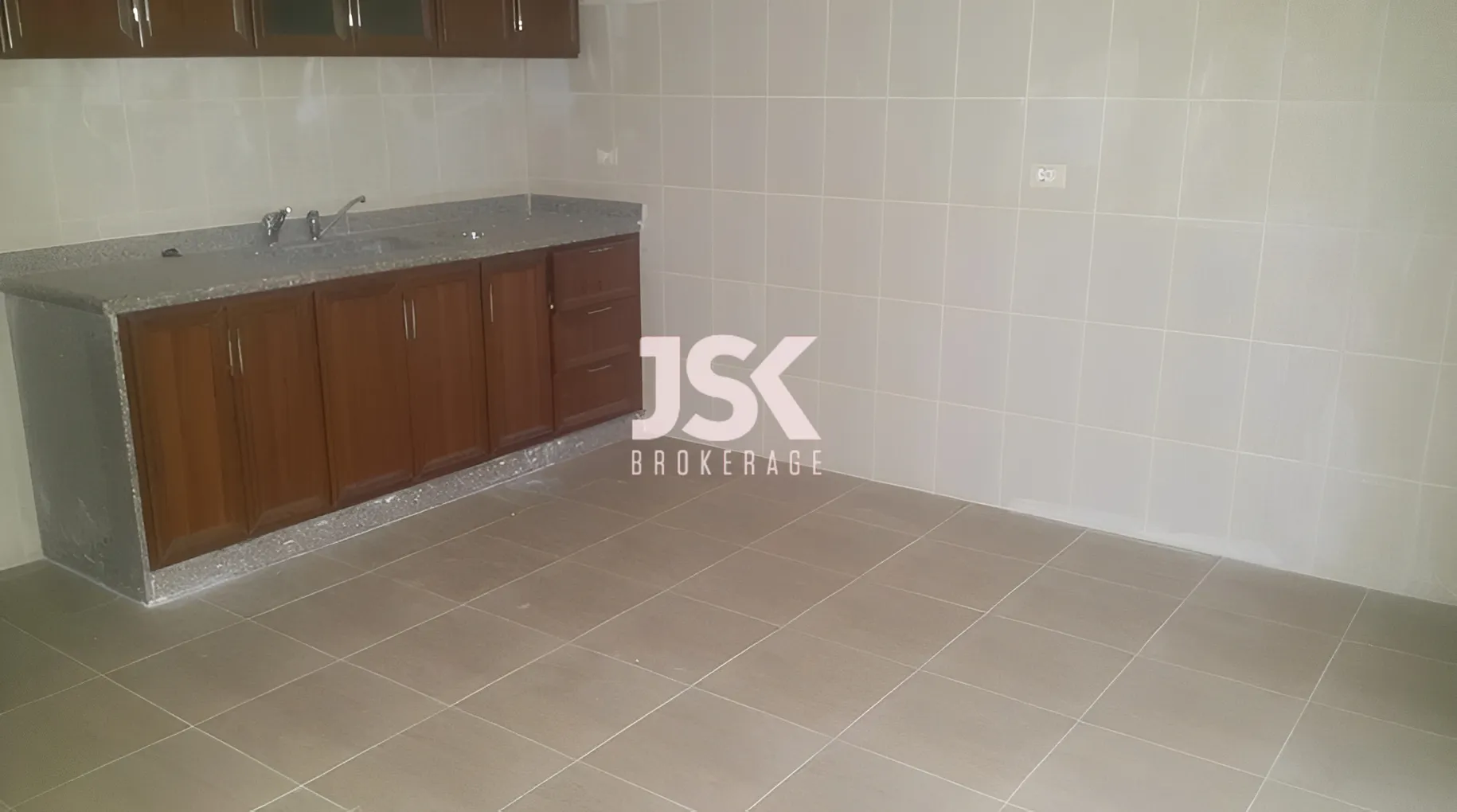 Apartment for Sale in Blat, Lebanon - 3 bed, 3 bath