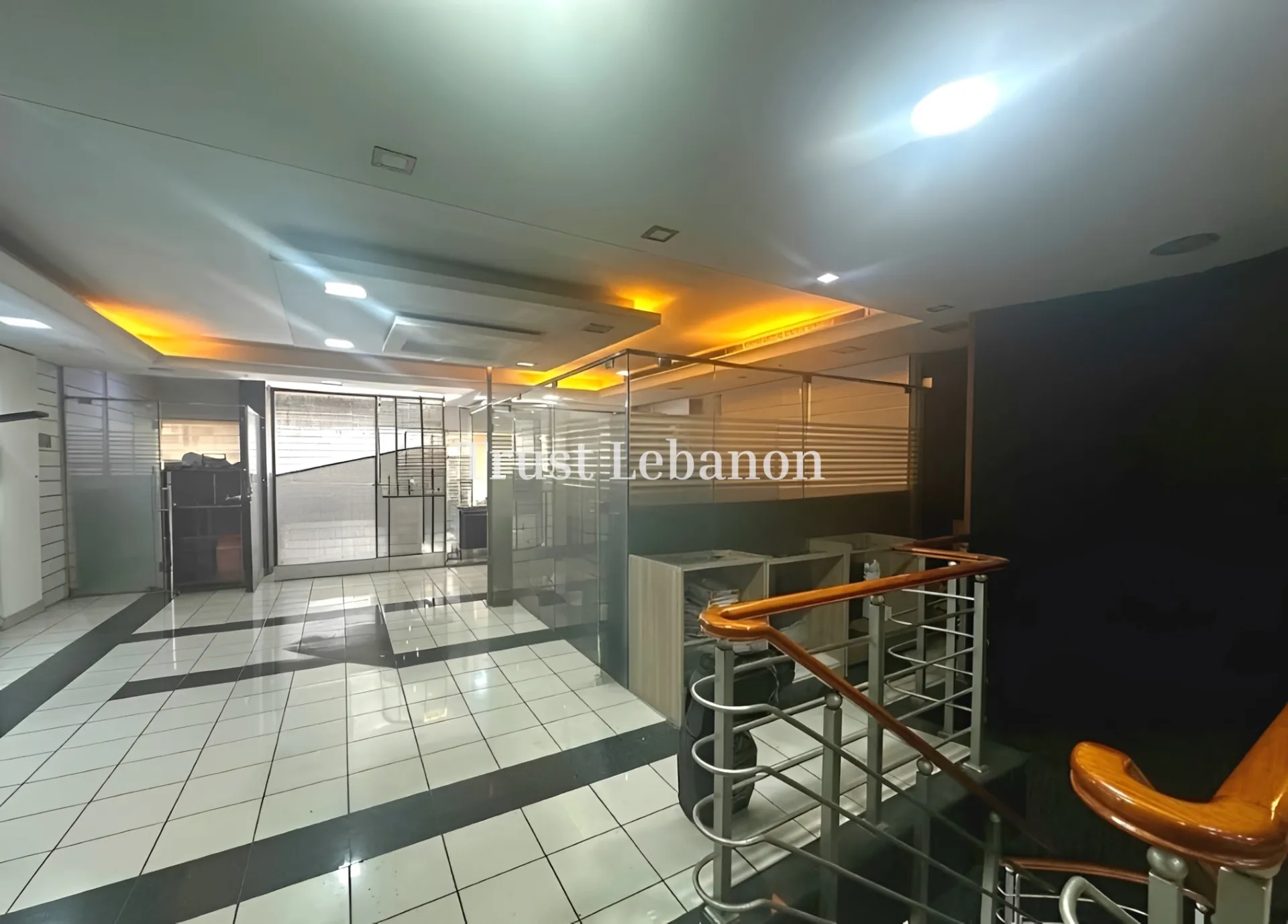 Showroom for rent in Horch Tabet, Lebanon
