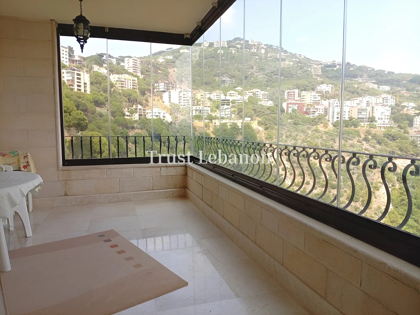 Apartment for rent in Monteverde Main Street، Lebanon