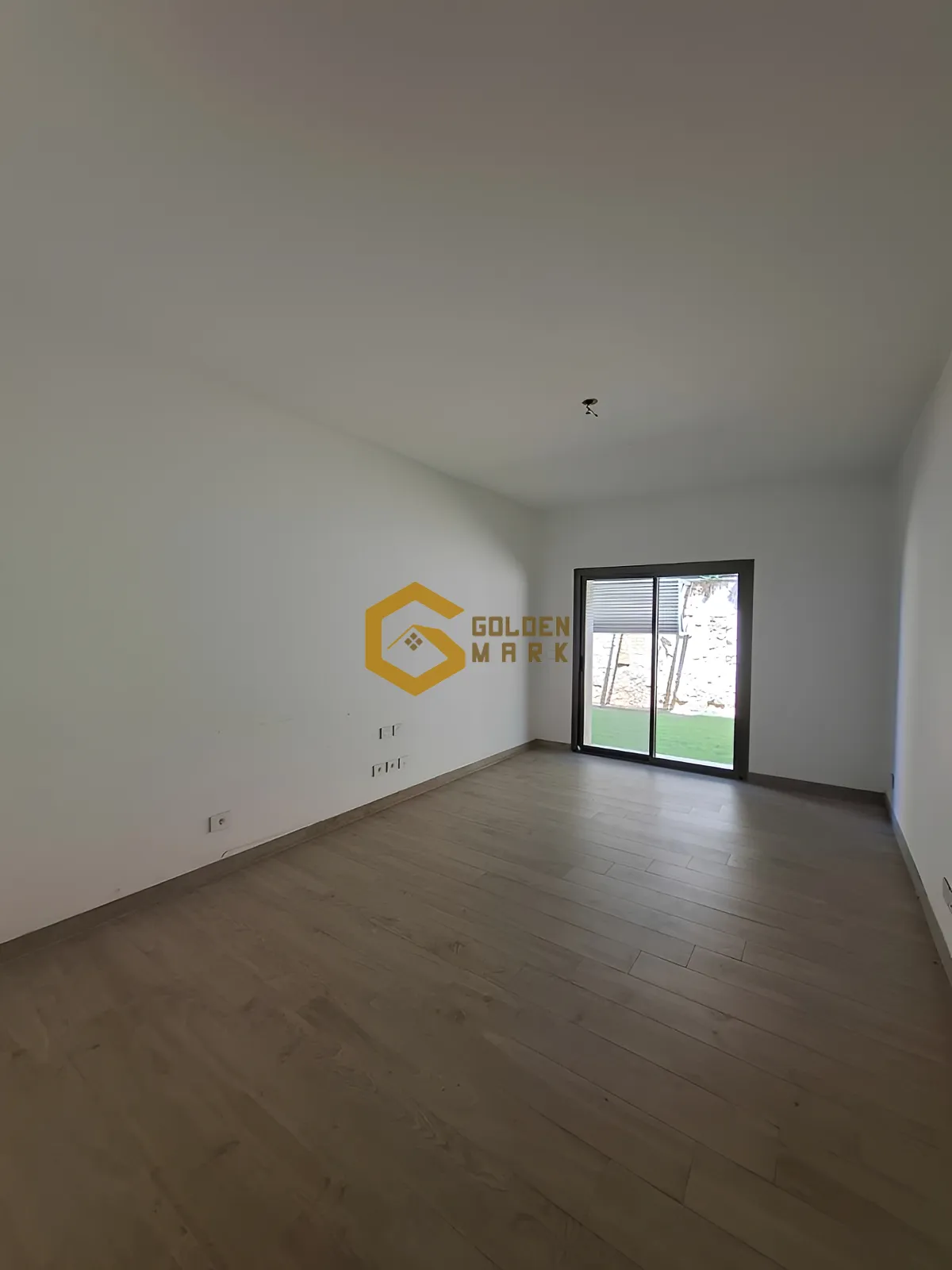 Apartment for Sale in Fatqa - 3 bed, 4 bath
