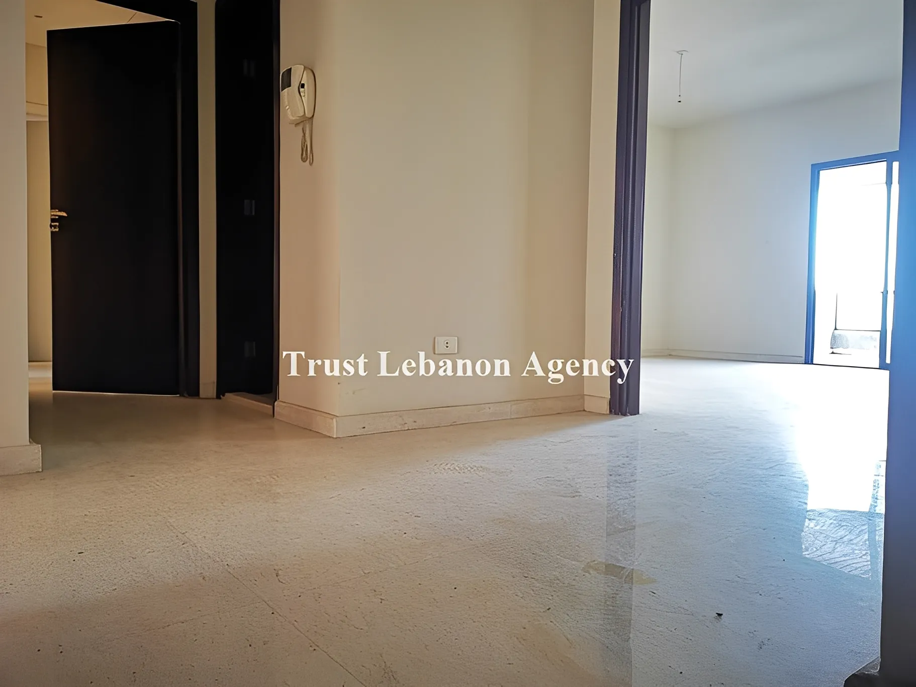 Office for sale in Metn, Bawchriye