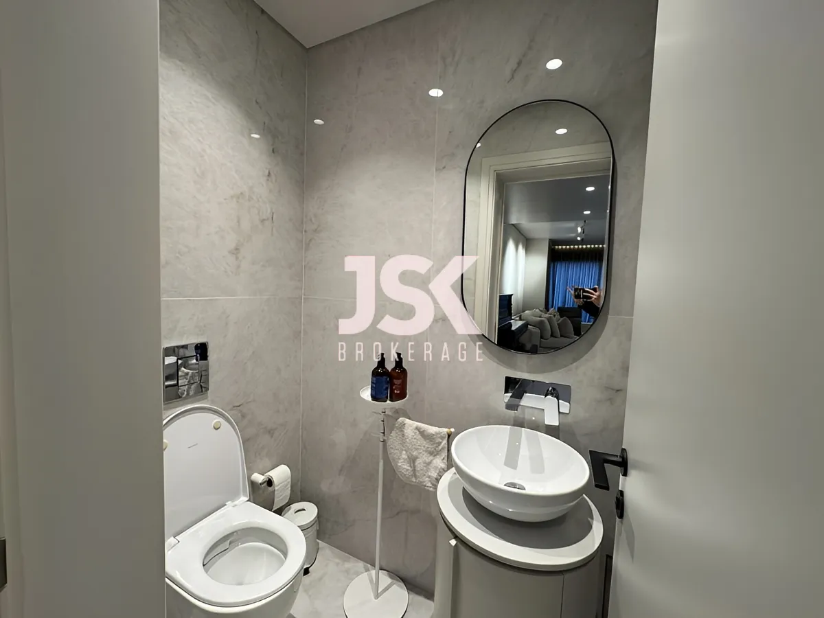 Apartment for Sale in Hamra, Beirut, Lebanon
