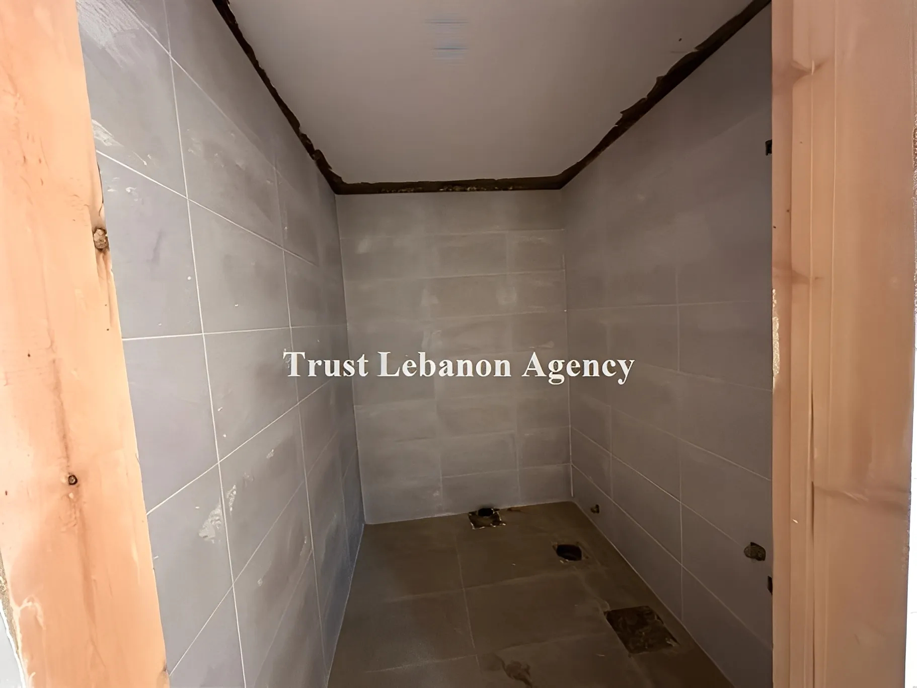 Apartment for Sale in Zandouka Baabda Lebanon - 2 bed, 2 bath