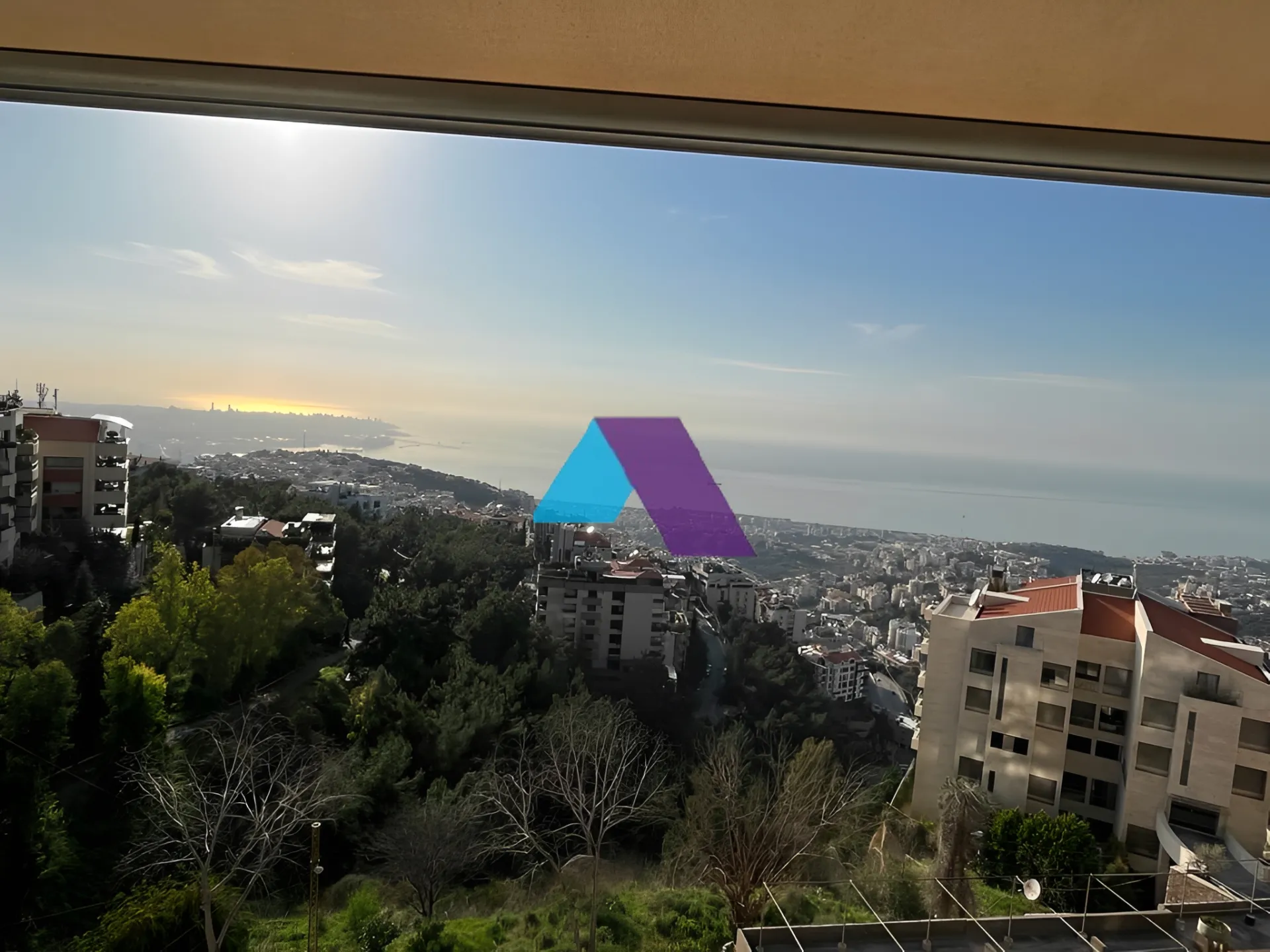 Apartment for Sale in Mazraat Yachoua - 3 bed, 3 bath