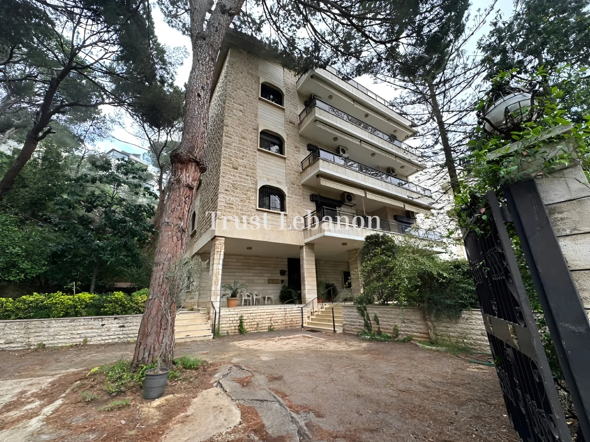 Residential Building for sale in Ain Saadeh, Lebanon