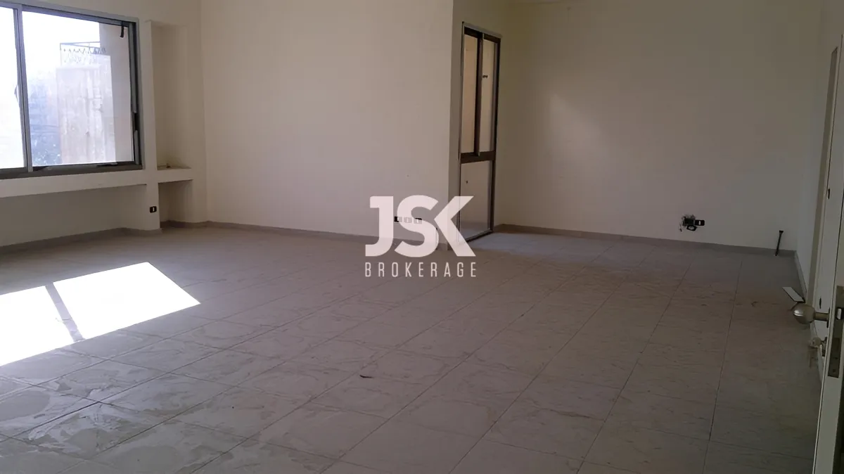 Office for Sale in Zalqa, Lebanon