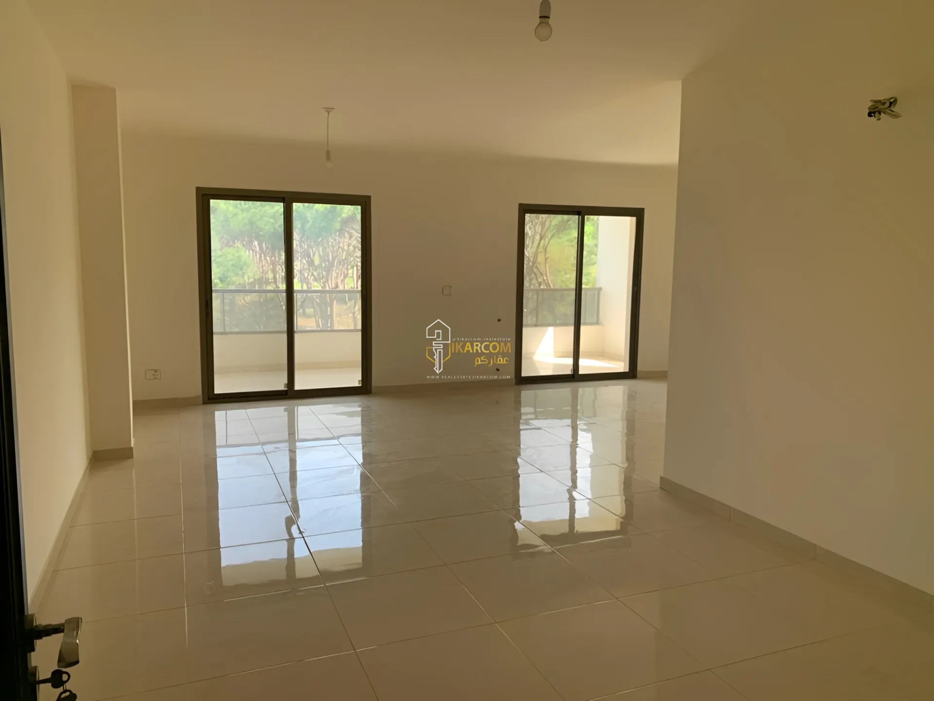 Apartment for Sale in Mar Roukouz - 3 bed, 4 bath